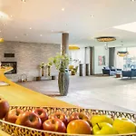Western Io Hotel 4*