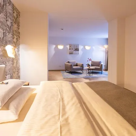 Western Io 4* Eschborn