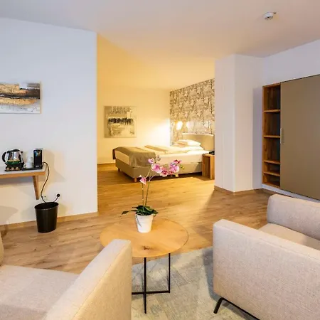 Western Io Hotel 4*