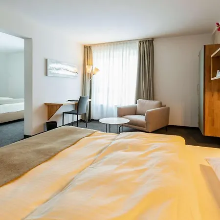 Western Io Hotel Eschborn