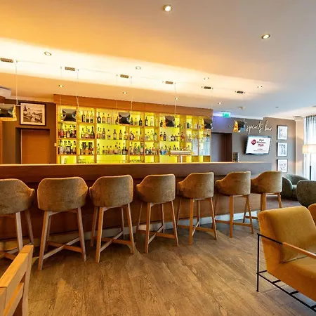 Western Io 4* Eschborn