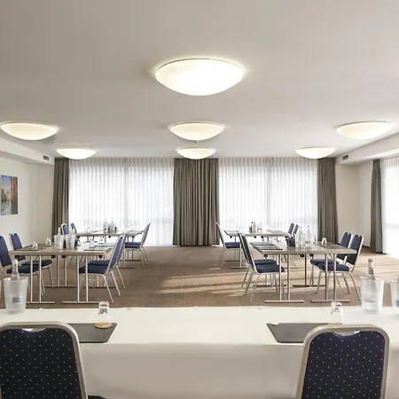 Western Io 4* Eschborn