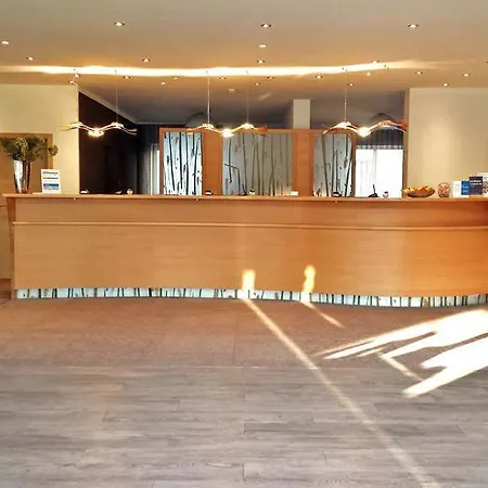 Hotel Western Io