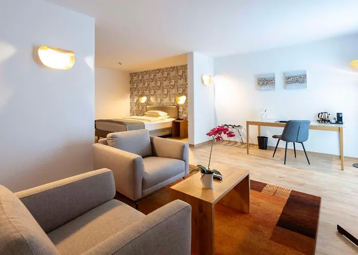 Western Io 4* Eschborn